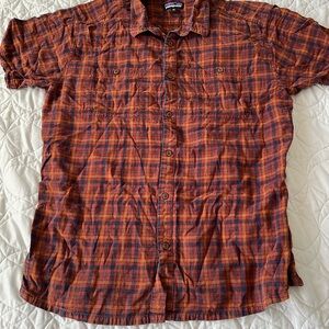 Patagonia Men's organic cotton shirt
